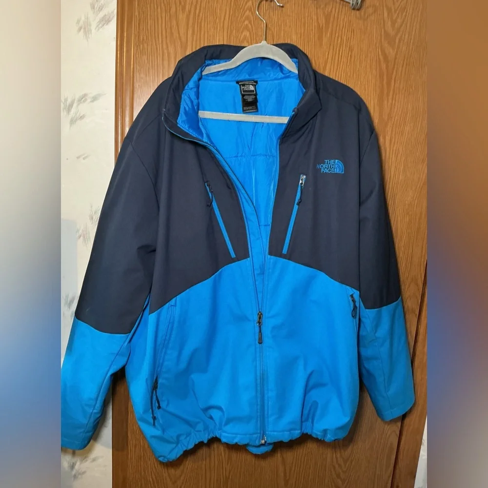 The North Face Men’s Softshell Jacket – Blue/Black – XXL